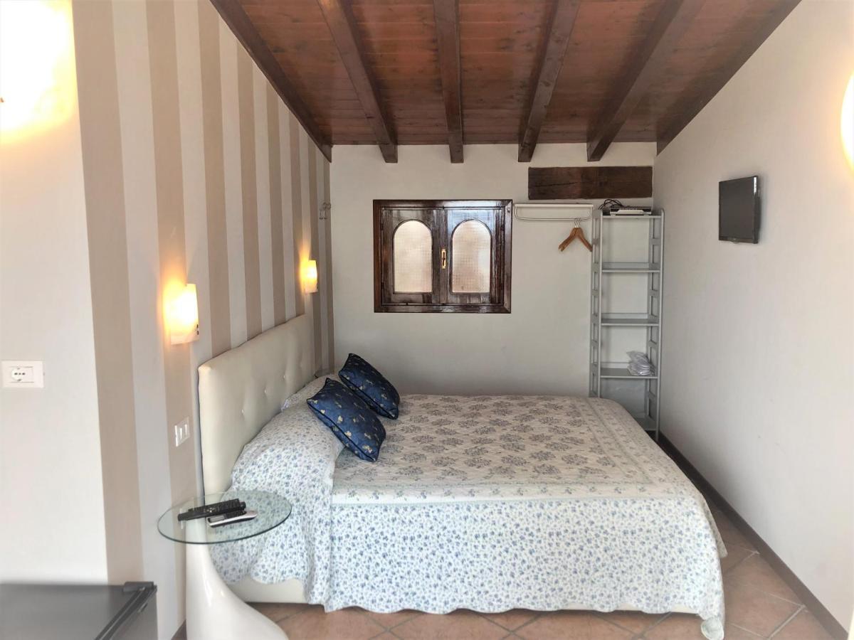 Villa Garuti Village Padenghe sul Garda Zewnętrze zdjęcie